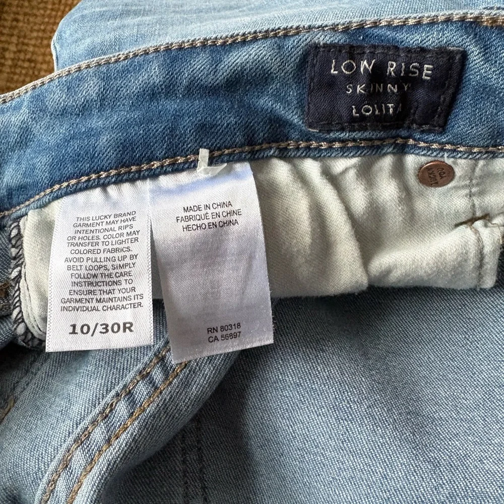 Lucky Brand chic comfortable
